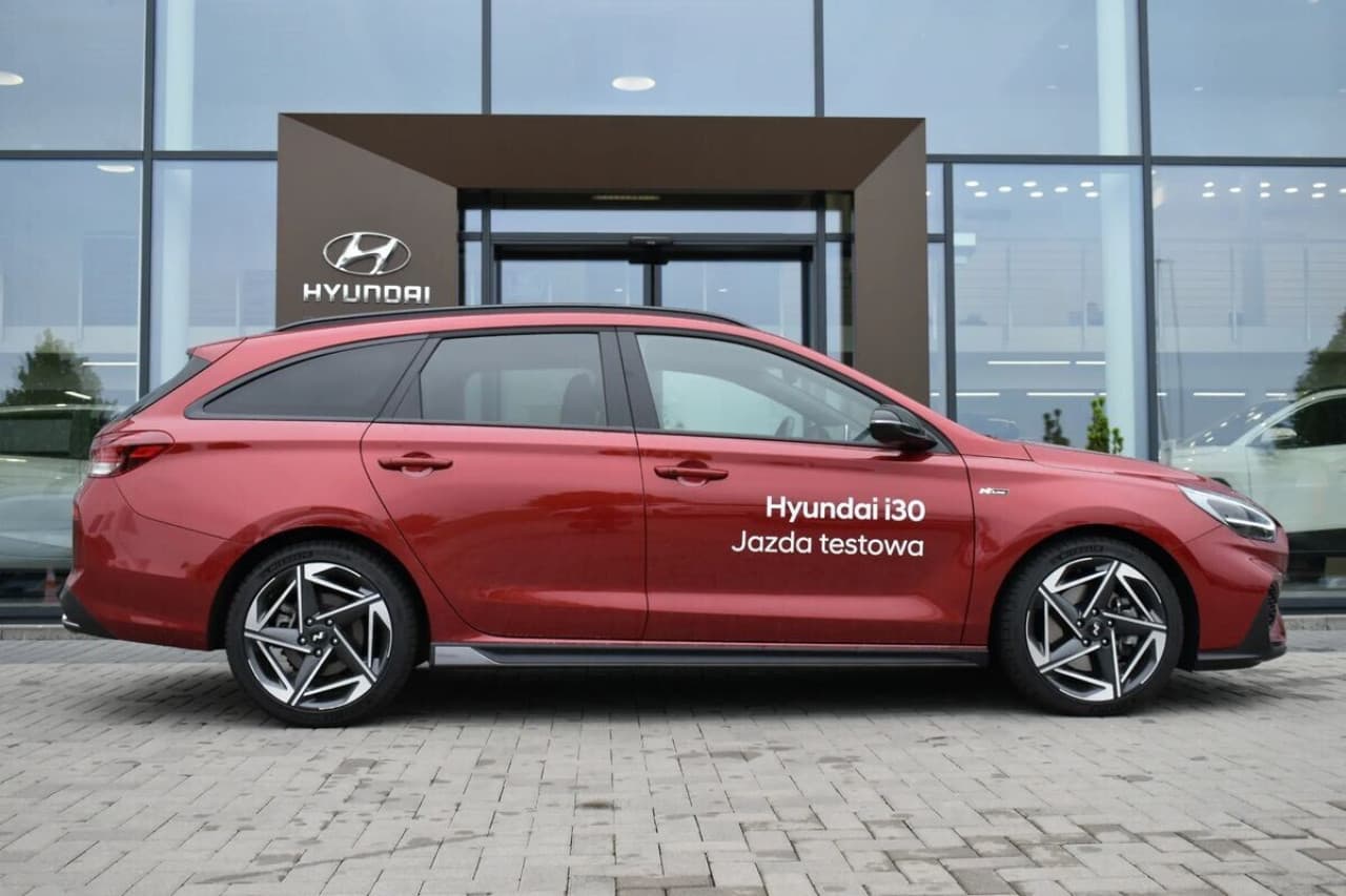 Hyundai i30 - zdjęcie 17
