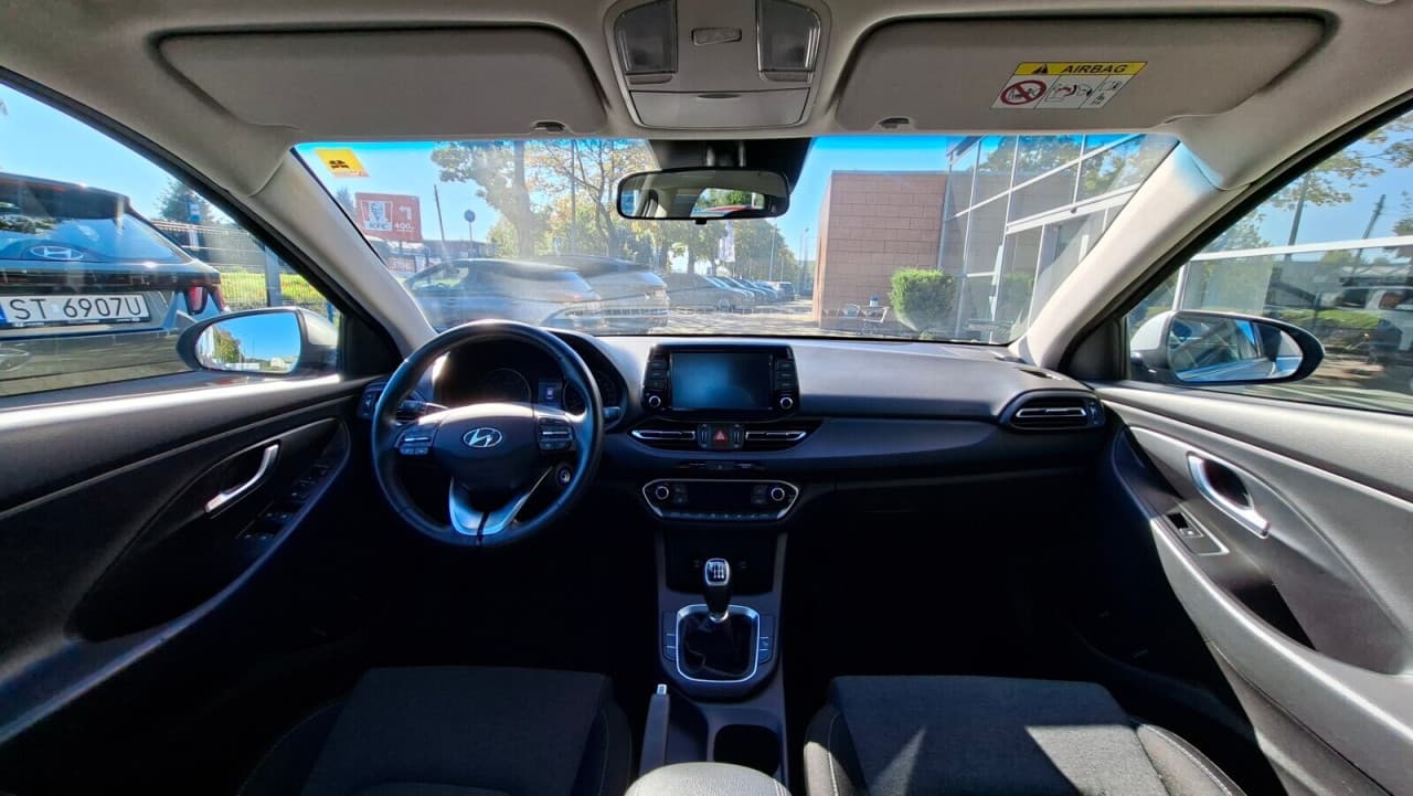 Hyundai i30 - zdjęcie 10