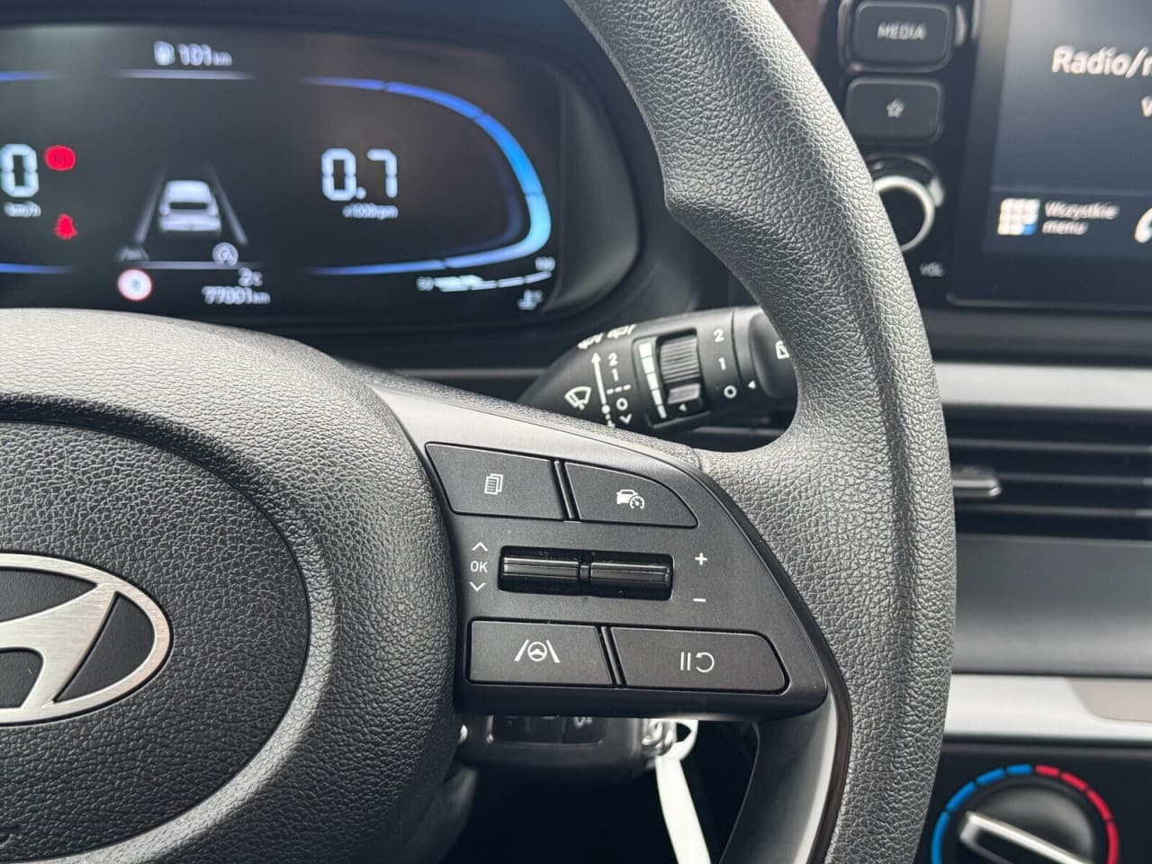 Hyundai i20 - zdjęcie 12