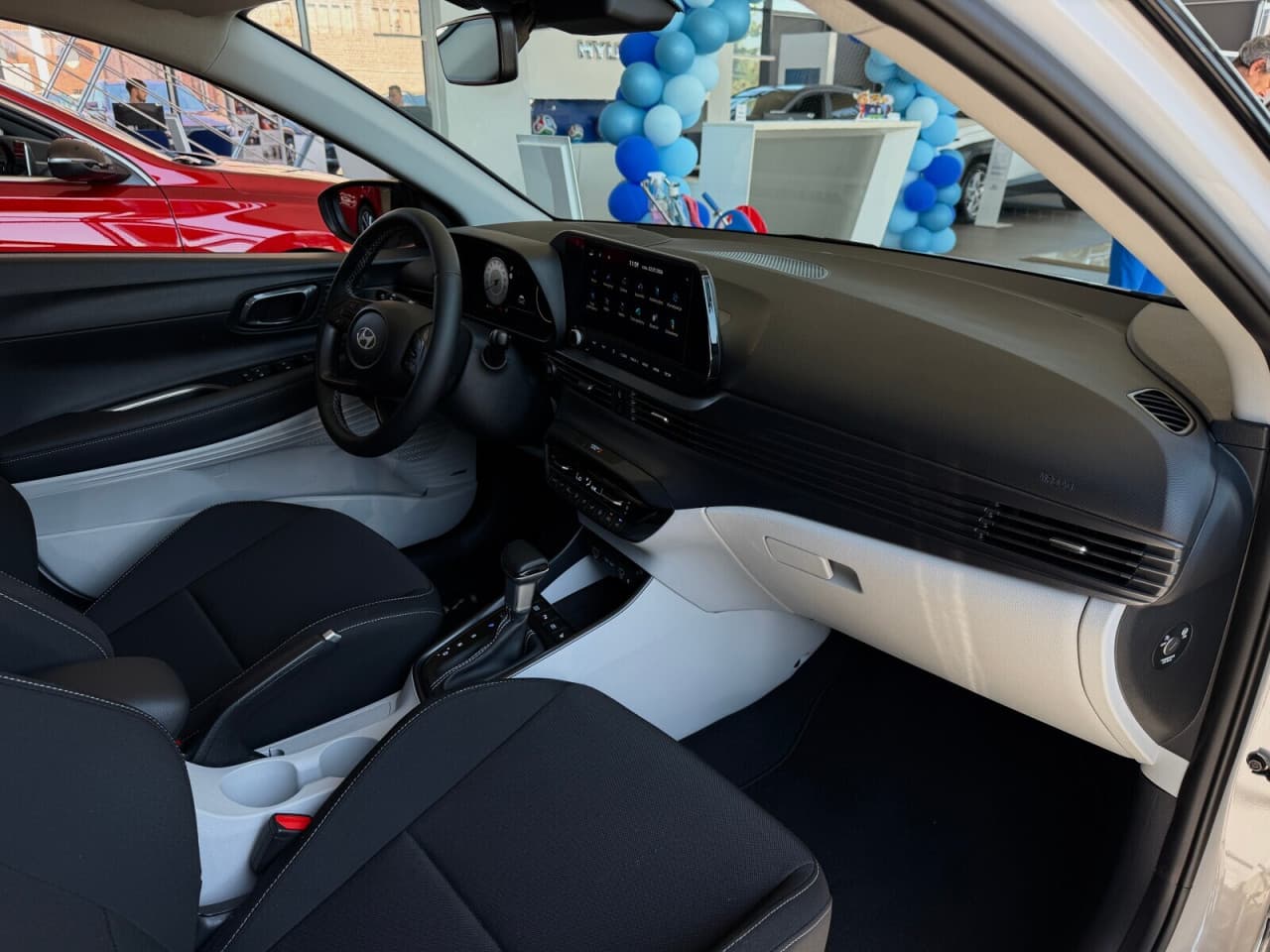 Hyundai i20 - zdjęcie 17