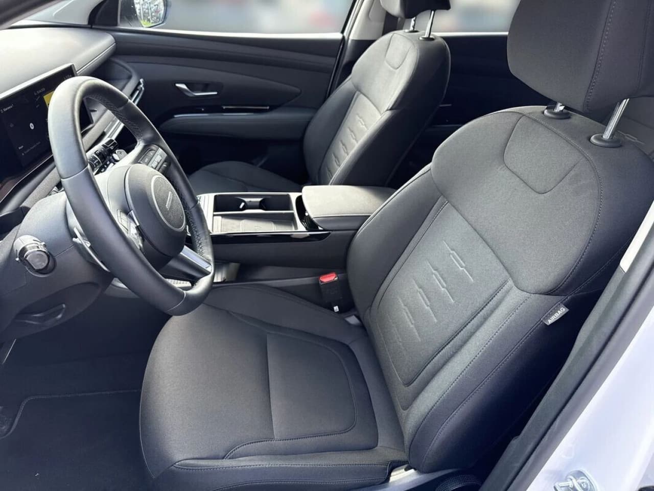 Hyundai Tucson - zdjęcie 5