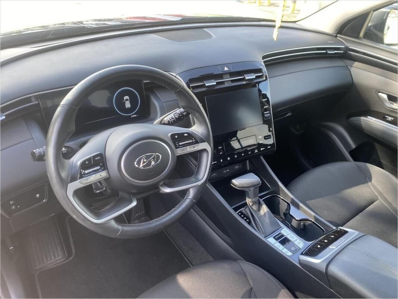 Hyundai Tucson - zdjęcie 19